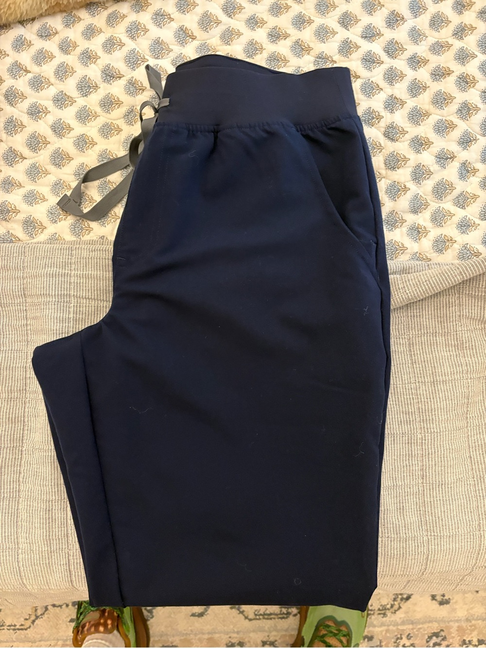 Figs Navy Blue Pull-On Joggers